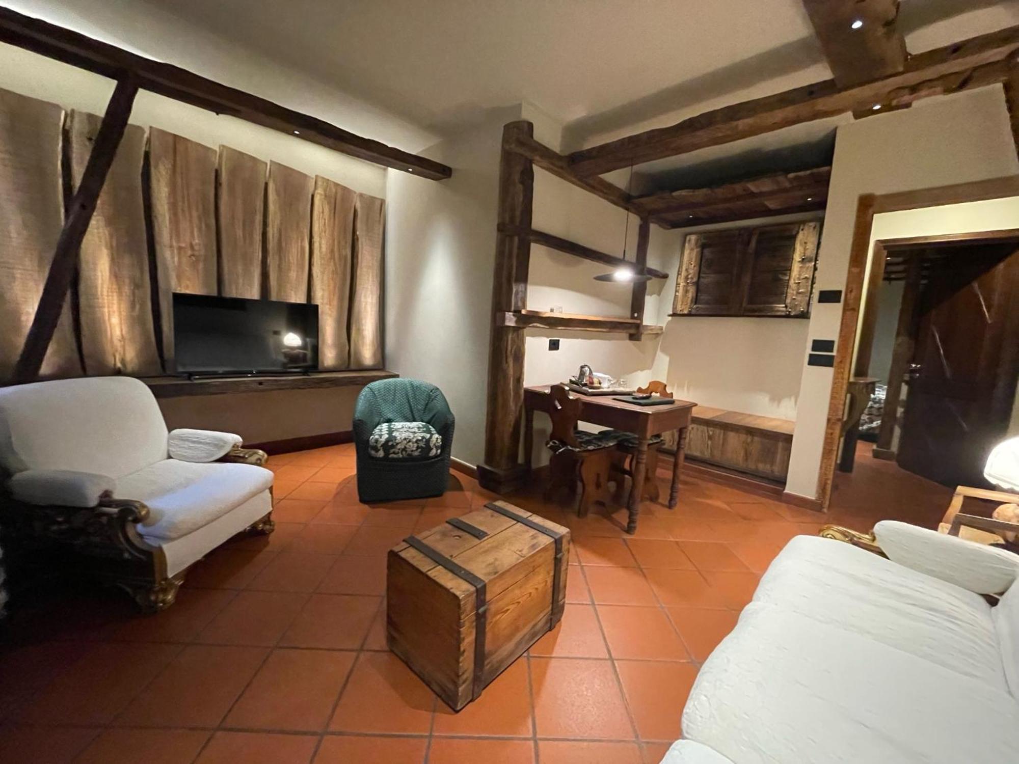 Hotel Milleluci Aosta Kültér fotó
