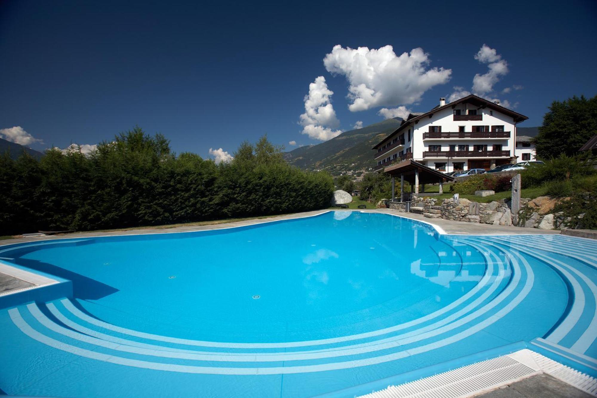 Hotel Milleluci Aosta Kültér fotó