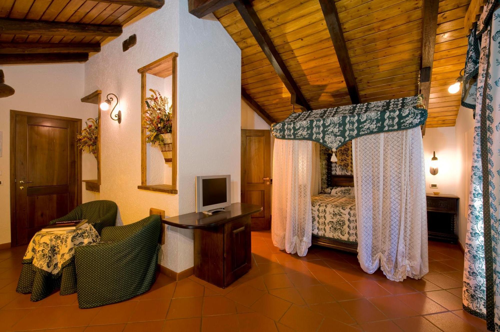 Hotel Milleluci Aosta Szoba fotó